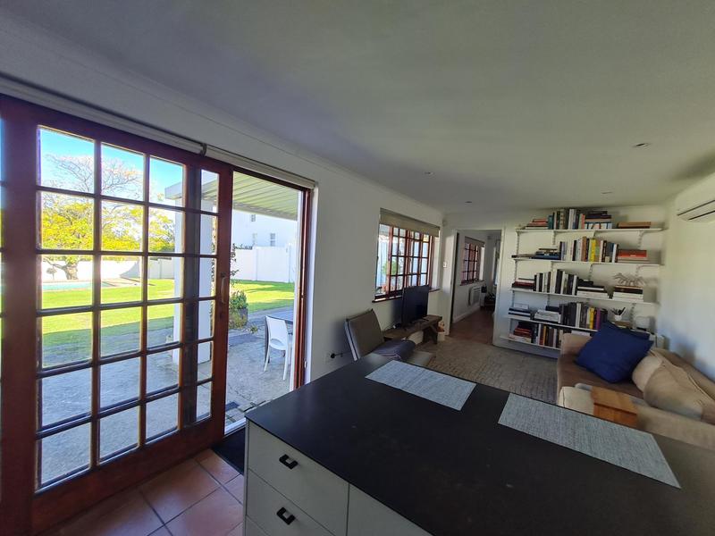 To Let 1 Bedroom Property for Rent in Somerset West Western Cape